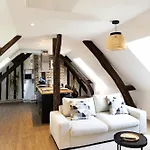 Quartier Historique De *