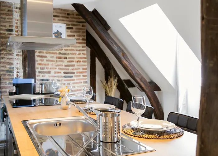 Quartier Historique Apartment